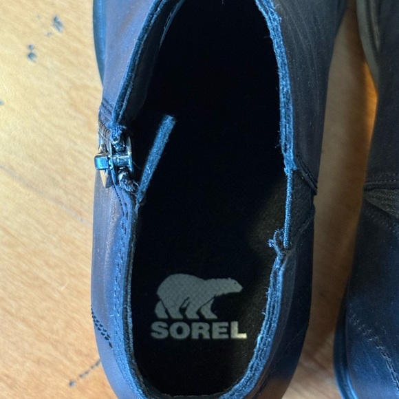 Sorel Evie II Waterproof Black Leather Zip Booties Size 7 - Picture 4 of 9